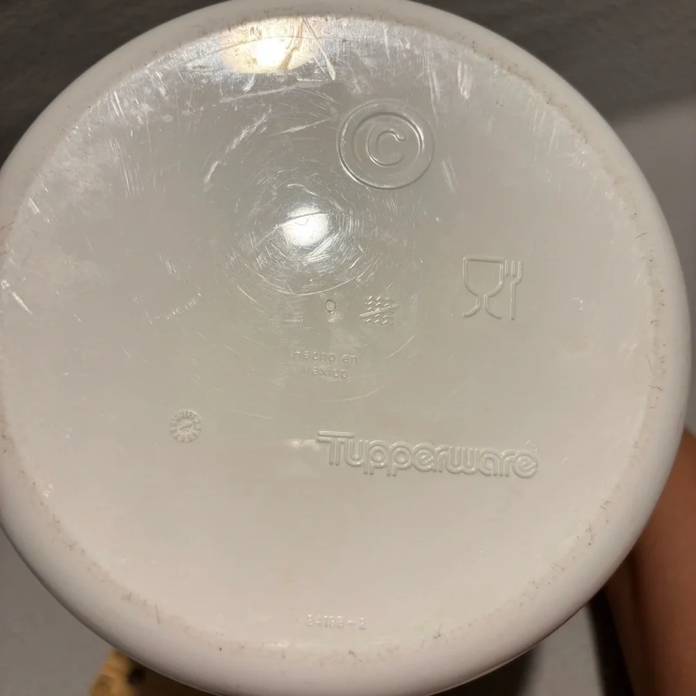 Tupperware One Touch Canister 